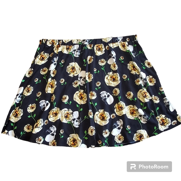 Hot topic midnight hour plus size 3X skull flower skater skirt button down front - Picture 5 of 6